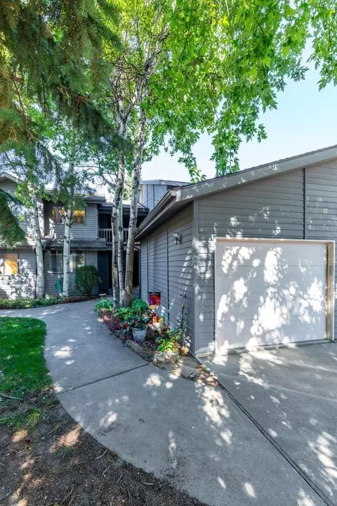 2200 W Dickerson St #77, Bozeman, MT 59715