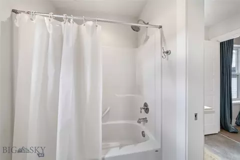 Bath - 314 Cedar St, Manhattan, MT 59741 photo 9 of 9