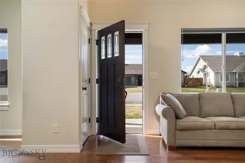 Entry Way - 1530 Powers Blvd, Belgrade, MT 59714 photo 2 of 6