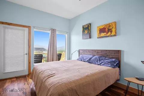 Bedroom - 120 Arcturus Dr, Emigrant, MT 59027 photo 2 of 6