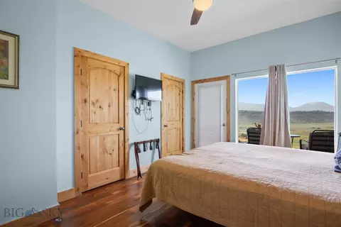 Bedroom - 120 Arcturus Dr, Emigrant, MT 59027 photo 1 of 6