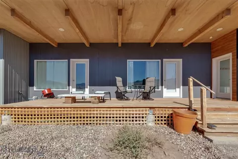 Exterior - 120 Arcturus Dr, Emigrant, MT 59027 photo 8 of 14