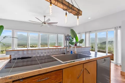 Kitchen - 120 Arcturus Dr, Emigrant, MT 59027 photo 5 of 5