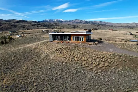 Exterior - 120 Arcturus Dr, Emigrant, MT 59027 photo 4 of 14