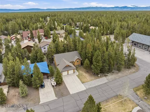 305 301 Lewis Ave, West Yellowstone, MT 59758