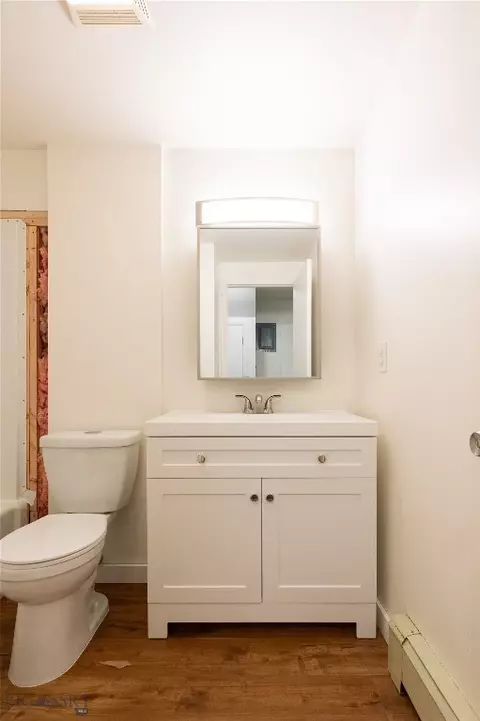 Bath - 708 S 16th Ave #D, Bozeman, MT 59715 photo 2 of 3