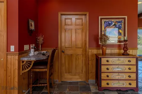 Entry Way - 52 Eastep Ln, Livingston, MT 59047 photo 1 of 3