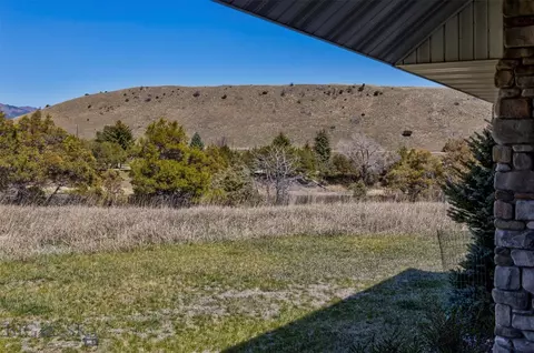 Exterior - 52 Eastep Ln, Livingston, MT 59047 photo 11 of 17