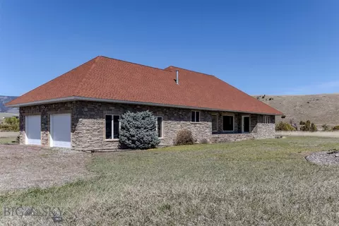 Exterior - 52 Eastep Ln, Livingston, MT 59047 photo 2 of 17