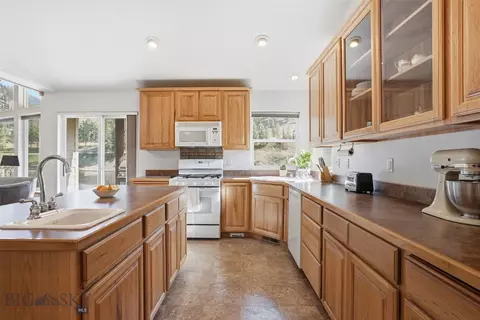 200 Clark Fork Dr, Superior, MT 59872 photo 9