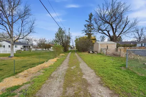 Exterior - 405 4th Ave E, Three Forks, MT 59752 photo 8 of 10