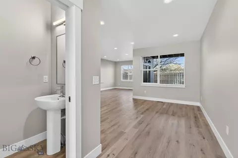 Entry Way - 488 Meriwether Ave, Bozeman, MT 59718 photo 3 of 7