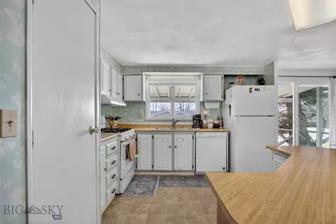 311 2nd St S, Cascade, MT 59421 photo 6
