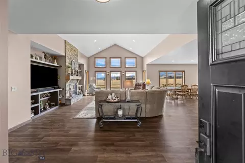 5 Bugle Ct, Ennis, MT 59729