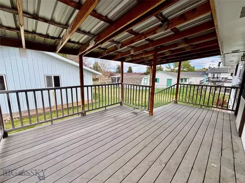 Exterior - 915 E Reeder St, Dillon, MT 59725 photo 3 of 3