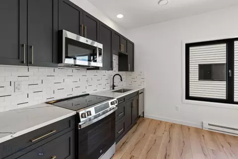 Kitchen - 2939 S 30th Ave, Bozeman, MT 59718 photo 10 of 10