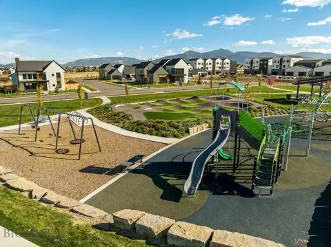 View/Area - 2939 S 30th Ave, Bozeman, MT 59718 photo 6 of 7