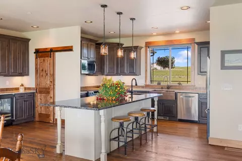 Kitchen - 43 Lewis Dr, Three Forks, MT 59752 photo 4 of 5