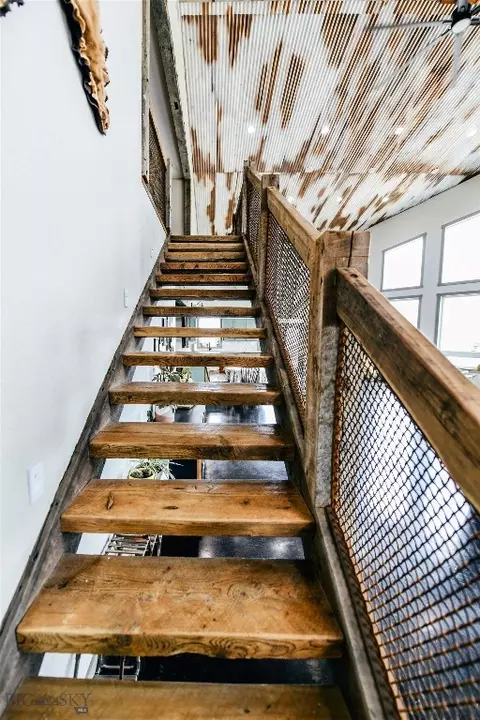 Entry Way - 22869 Mt Highway 278, Dillon, MT 59725 photo 5 of 5