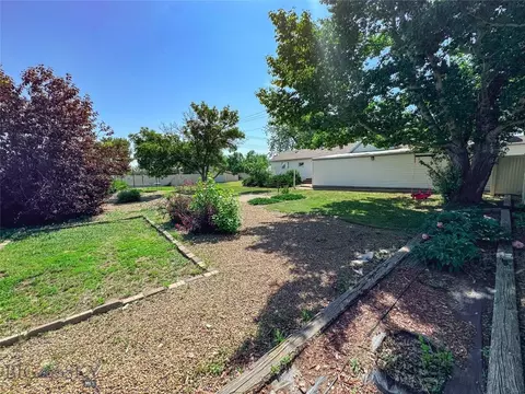 Exterior - 2 Robinson St #2 S, Scobey, MT 59263 photo 2 of 9