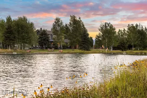 1921 E River Rd, Livingston, MT 59047