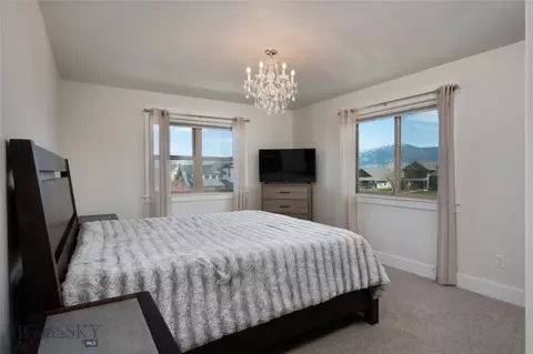 Bedroom - 4116 Moonstone Dr, Bozeman, MT 59718 photo 2 of 4