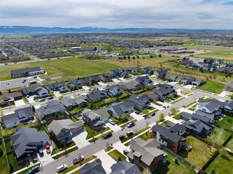 View/Area - 4116 Moonstone Dr, Bozeman, MT 59718 photo 8 of 9