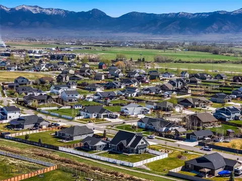 241 Caitlin Rd, Bozeman, MT 59718
