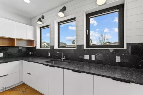 Kitchen - 2040 Lance Dr #3, Bozeman, MT 59718 photo 6 of 9