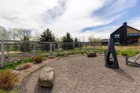 Exterior - 2040 Lance Dr #3, Bozeman, MT 59718 photo 12 of 17
