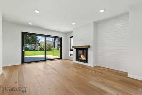 Living - 2040 Lance Dr #3, Bozeman, MT 59718 photo 2 of 3