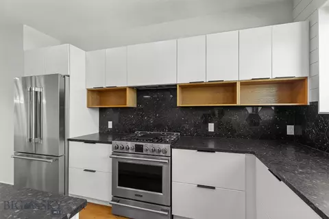 Kitchen - 2040 Lance Dr #3, Bozeman, MT 59718 photo 8 of 9