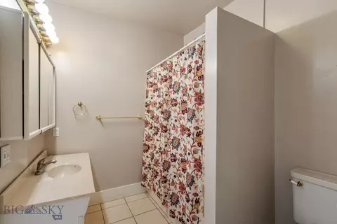 Bath - 323 E Morse St, Dillon, MT 59725 photo 1 of 4