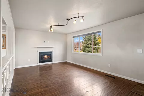 Living - 209 4th St, Townsend, MT 59644 photo 2 of 4