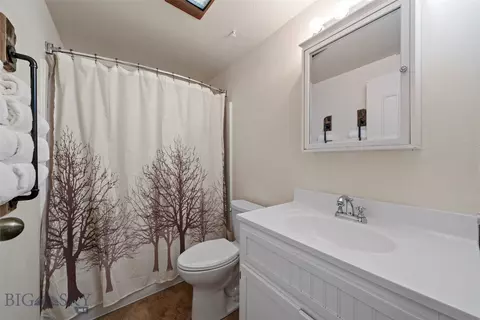 Bath - 209 4th St, Townsend, MT 59644 photo 1 of 4