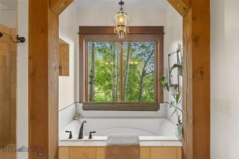 Bath - 51 Paddock Ct, Bozeman, MT 59718 photo 3 of 6