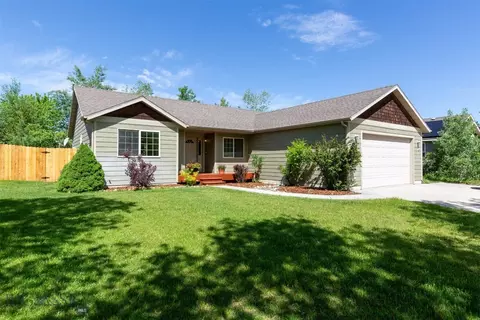 87 Clinton Ln, Belgrade, MT 59714