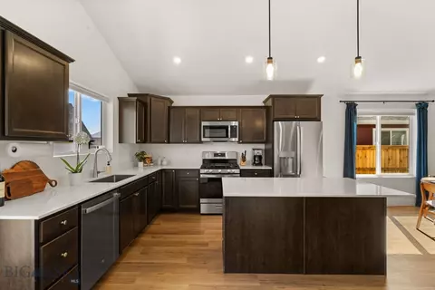 Kitchen - 707 Thrice Loop, Belgrade, MT 59714 photo 3 of 3