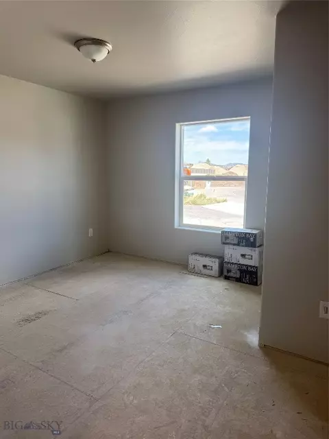 258 Avon Cir, Butte, MT 59701 photo 9