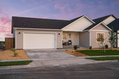 709 Spaniel Ln, Belgrade, MT 59714