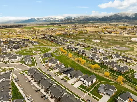 View/Area - 1492 Windrow Dr, Bozeman, MT 59718 photo 4 of 6
