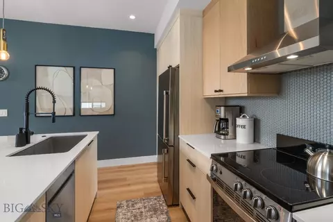 Kitchen - 1492 Windrow Dr, Bozeman, MT 59718 photo 14 of 16