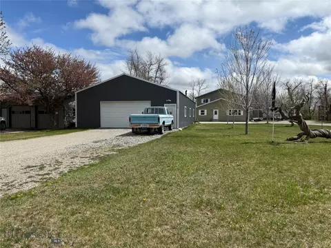 Exterior - 119 E 9th, Big Timber, MT 59011 photo 1 of 7