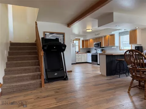 Entry Way - 119 E 9th, Big Timber, MT 59011 photo 5 of 5