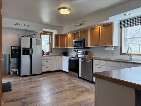 Kitchen - 119 E 9th, Big Timber, MT 59011 photo 1 of 3
