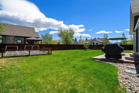 Exterior - 22 Teita Dr, Bozeman, MT 59718 photo 8 of 19