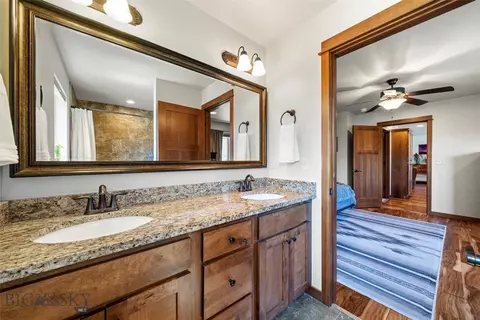 Bath - 22 Teita Dr, Bozeman, MT 59718 photo 6 of 9