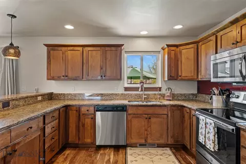 Kitchen - 22 Teita Dr, Bozeman, MT 59718 photo 1 of 6