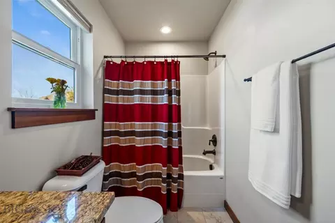Bath - 22 Teita Dr, Bozeman, MT 59718 photo 2 of 9