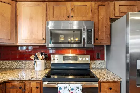 Kitchen - 22 Teita Dr, Bozeman, MT 59718 photo 6 of 6